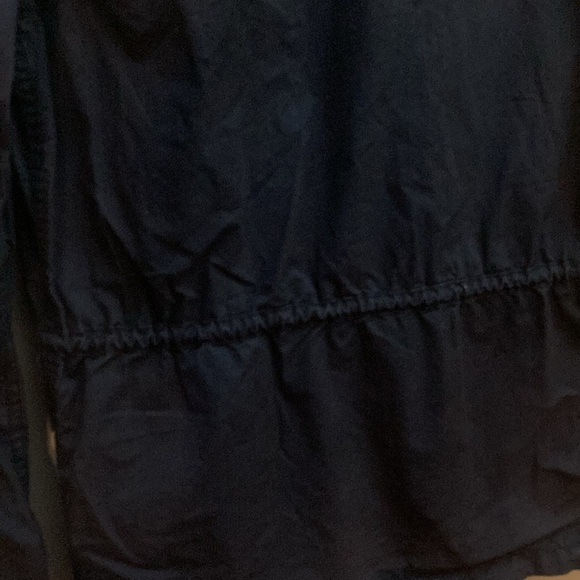 Michael Kors black cargo utility jacket with hood and cinchable waist. - Picture 7 of 10